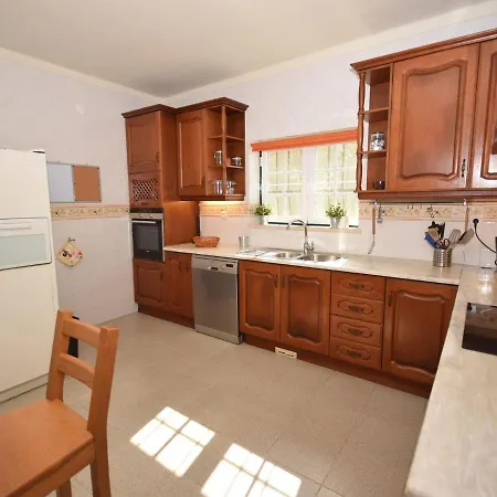 Luxurious In Caldas Da Rainha With Swimming Pool