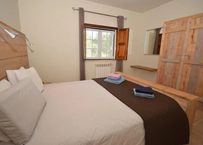 Luxurious In Caldas Da Rainha With Swimming Pool Villa