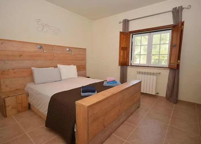 Luxurious In Caldas Da Rainha With Swimming Pool Villa Salir de Matos